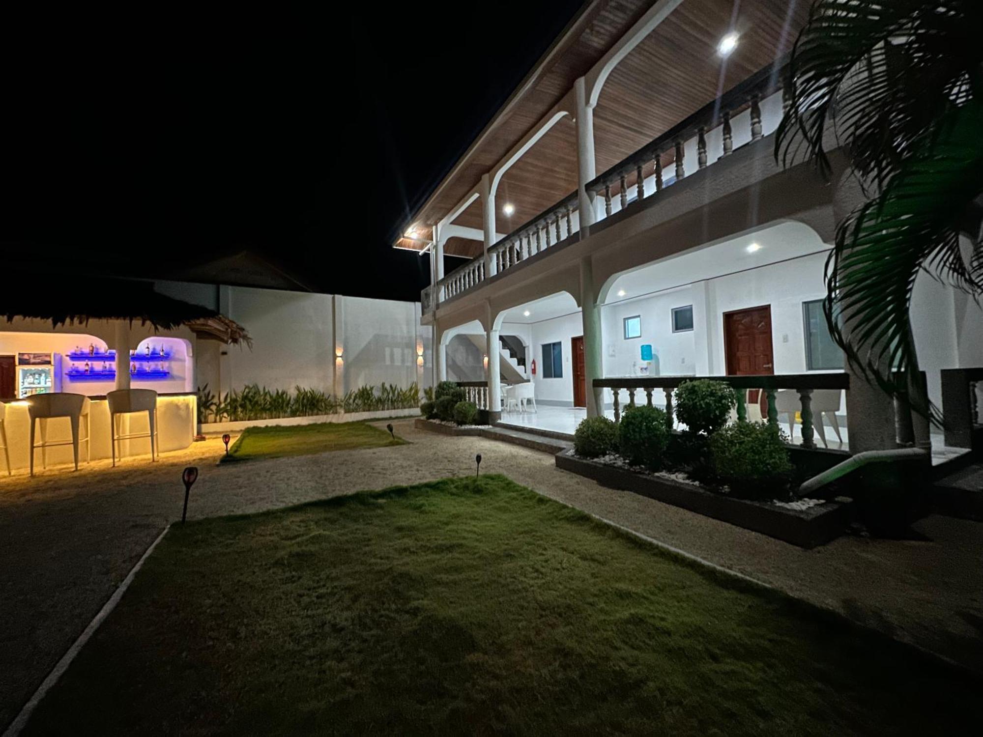 Pawikan Boutique Hotel Moalboal Exterior foto